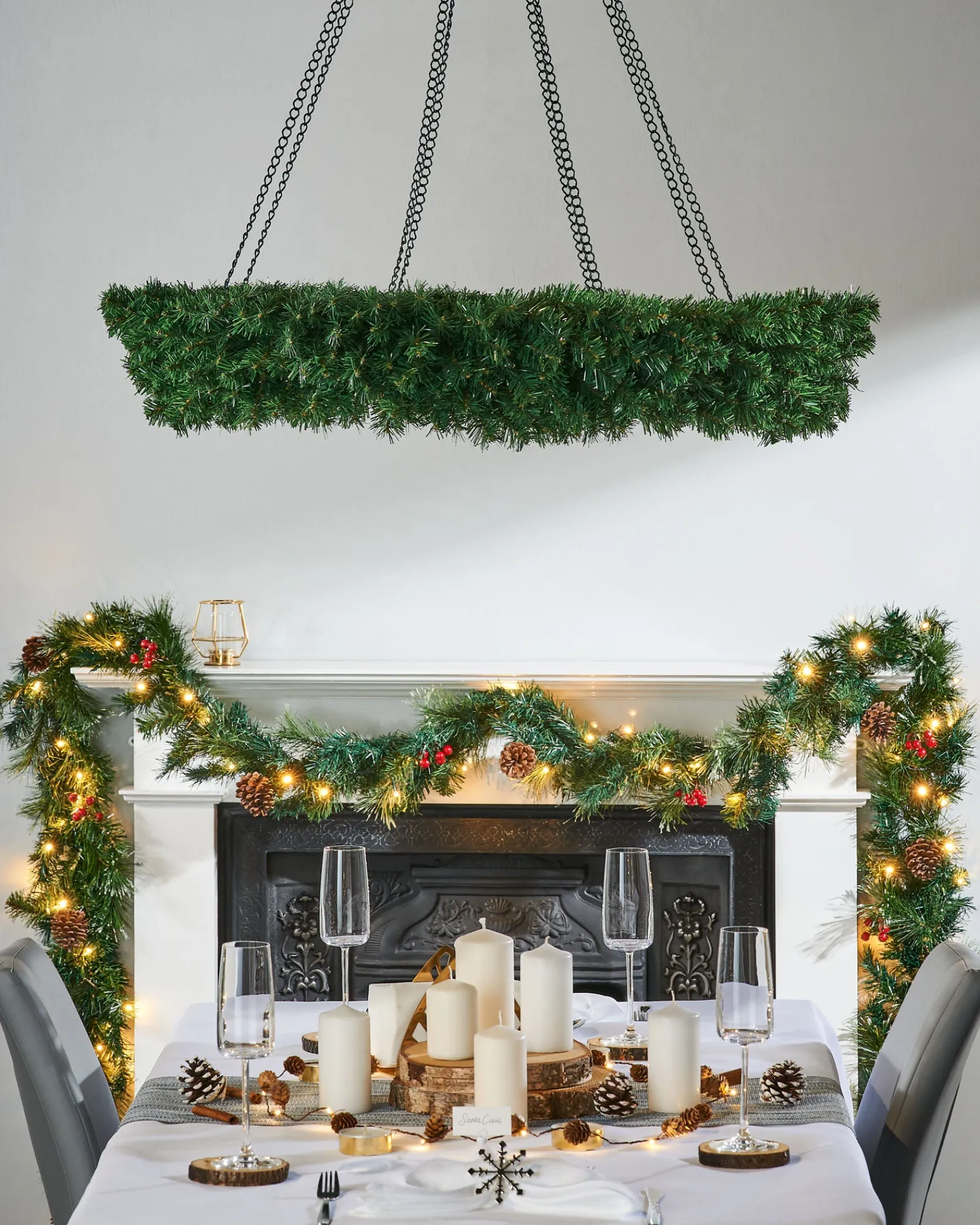 WeRChristmas Suspended Hanging Wreath, 1 M