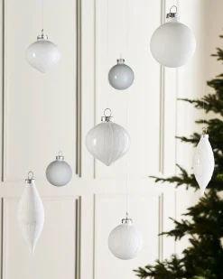 WeRChristmas White Glass Baubles, 20 Pack
