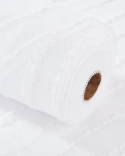 WeRChristmas White Mesh With White Dacron Lines, 9 M