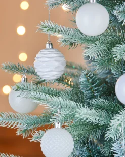 WeRChristmas White Shatterproof Baubles, 50 Pack, 6 Cm