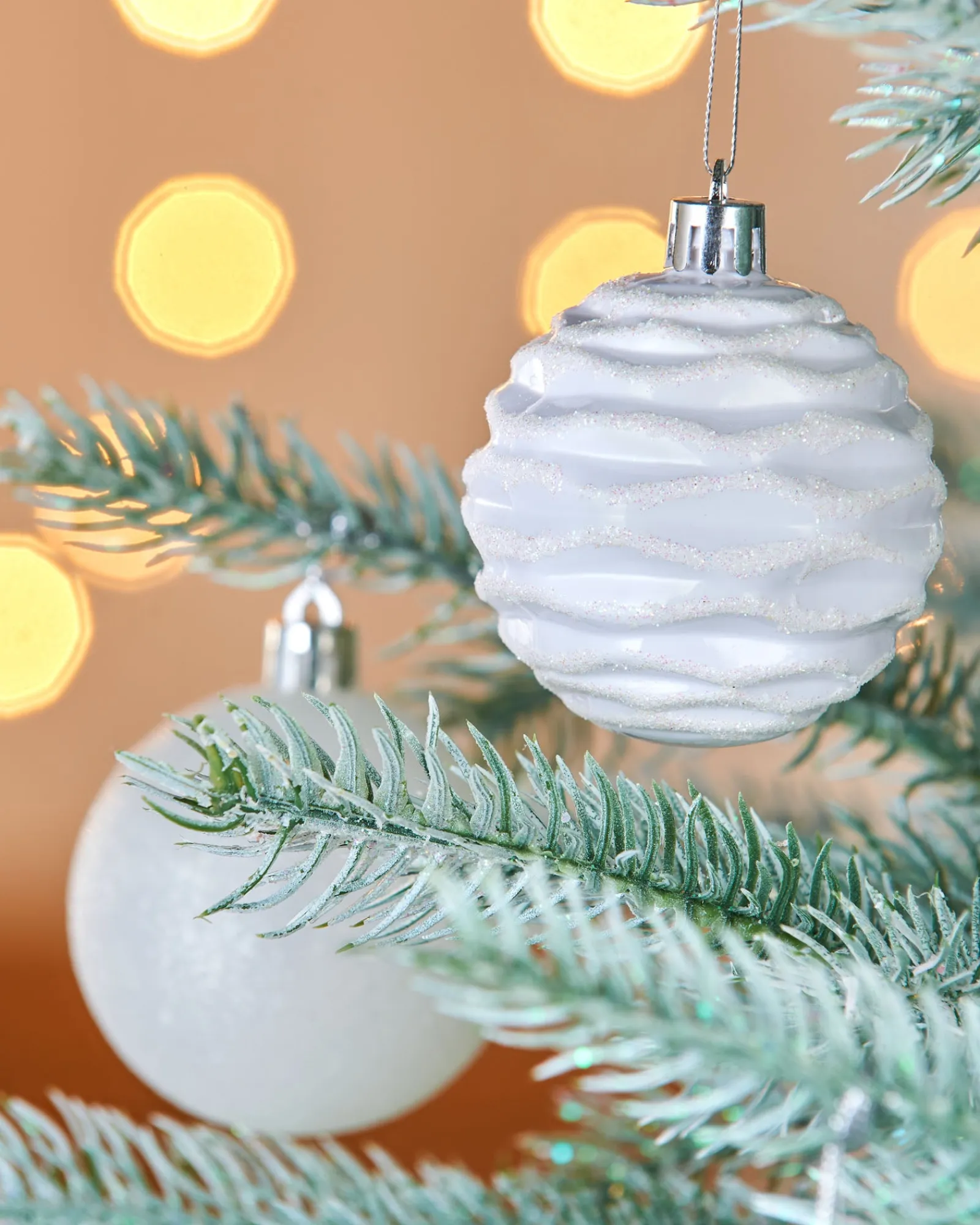WeRChristmas White Shatterproof Baubles, 50 Pack, 6 Cm