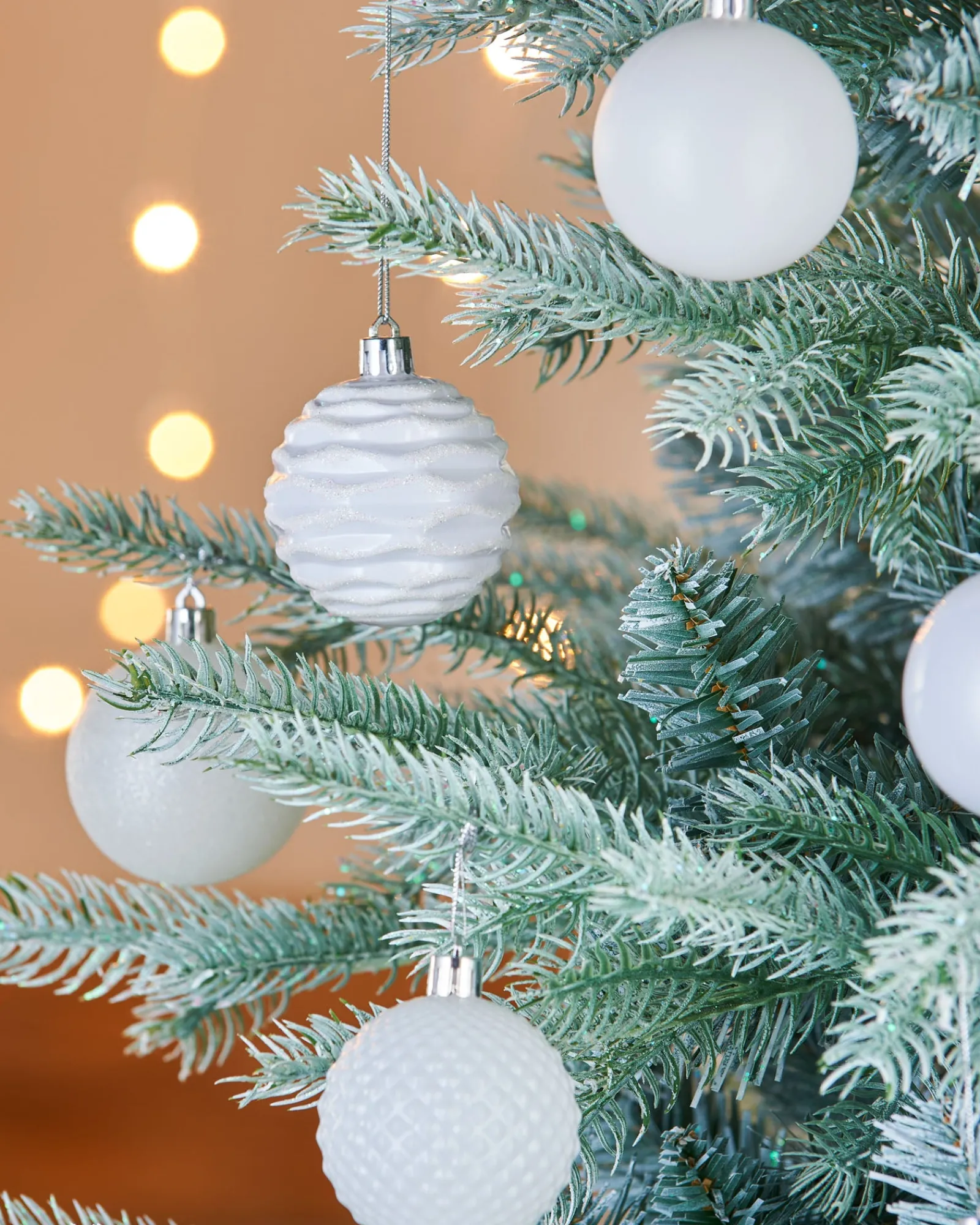 WeRChristmas White Shatterproof Baubles, 50 Pack, 6 Cm