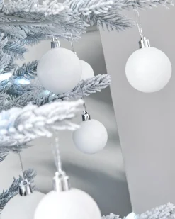 WeRChristmas White Shatterproof Bauble, 50 Pack