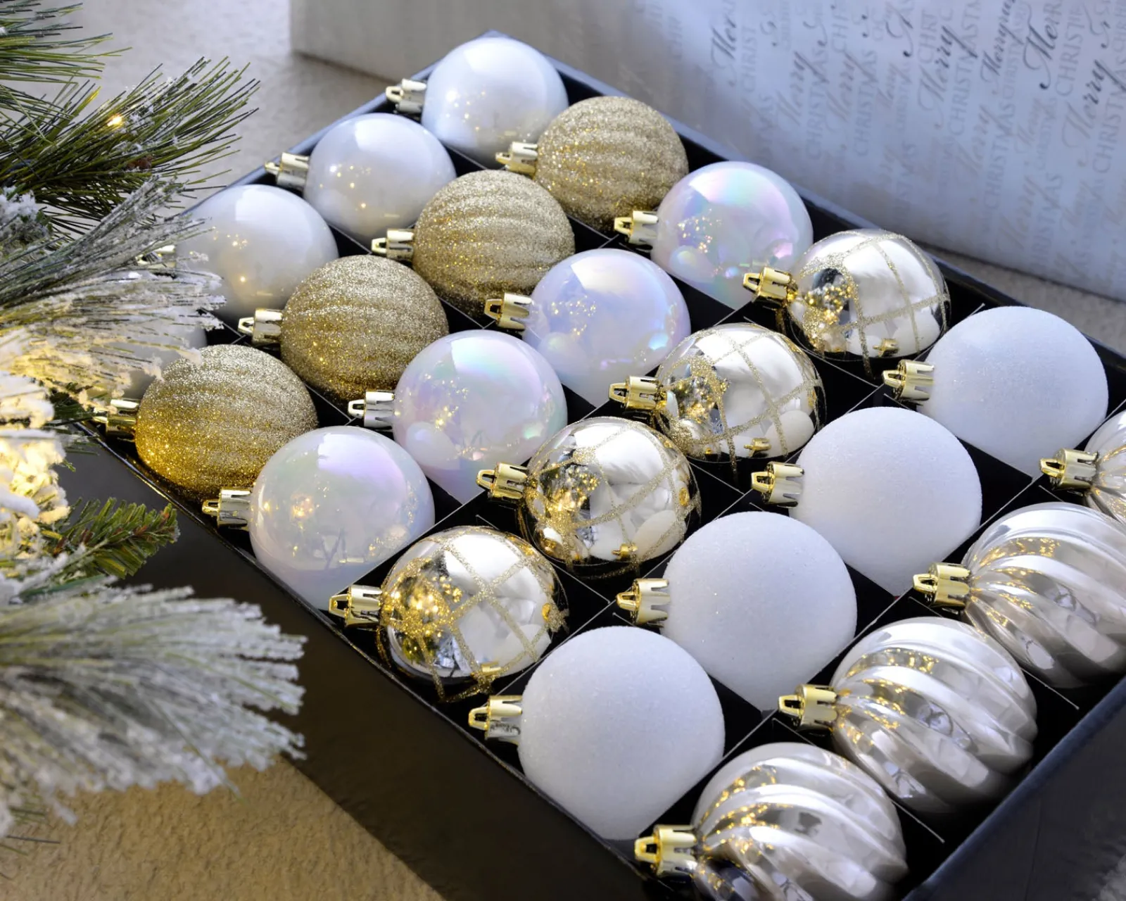 WeRChristmas White/Gold Shatterproof Baubles, 48 Pack, 6 Cm