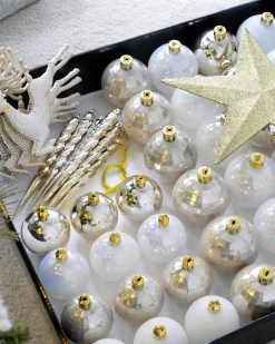 WeRChristmas White/Gold Shatterproof Baubles Set, 50 Pack